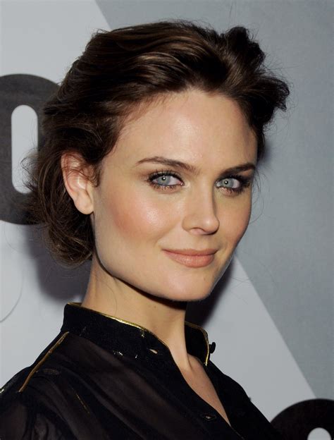 Emily Erin Deschanel (@erindeschanel)